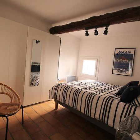 Maison De Village Avec Vue Éguilles Esterno foto