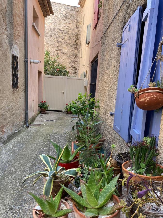 Maison De Village Avec Vue Éguilles Esterno foto
